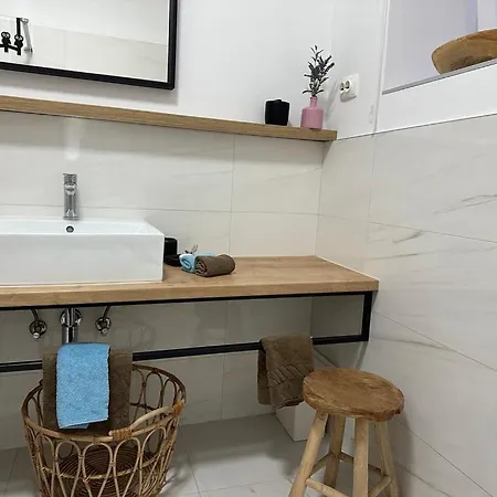 Sunshine Apartment