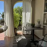 Sunshine Apartment *