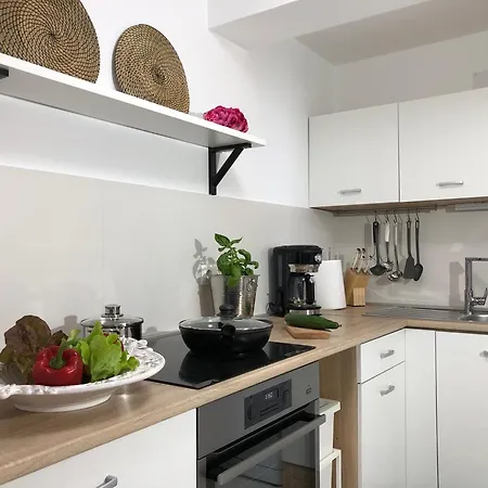 Sunshine Apartment Stara Baska