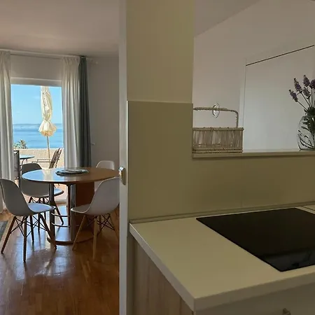 Sunshine Apartment