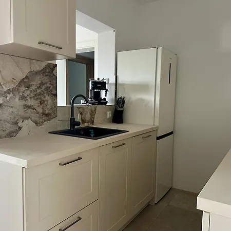 Sunshine Apartament *