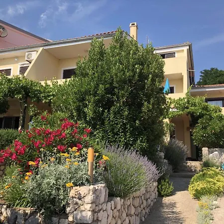 Apartment Sunshine Stara Baska