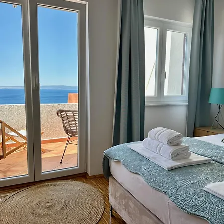 Sunshine Apartment *