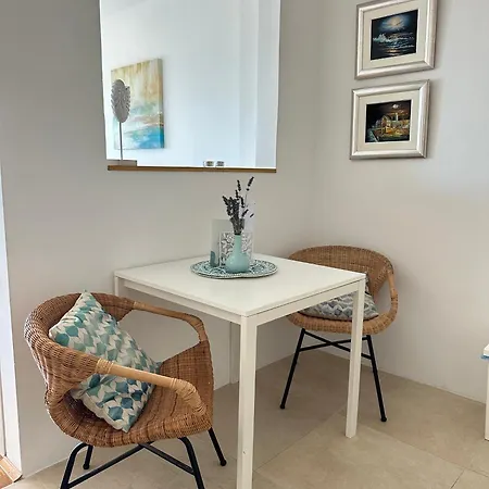 Sunshine Apartment *